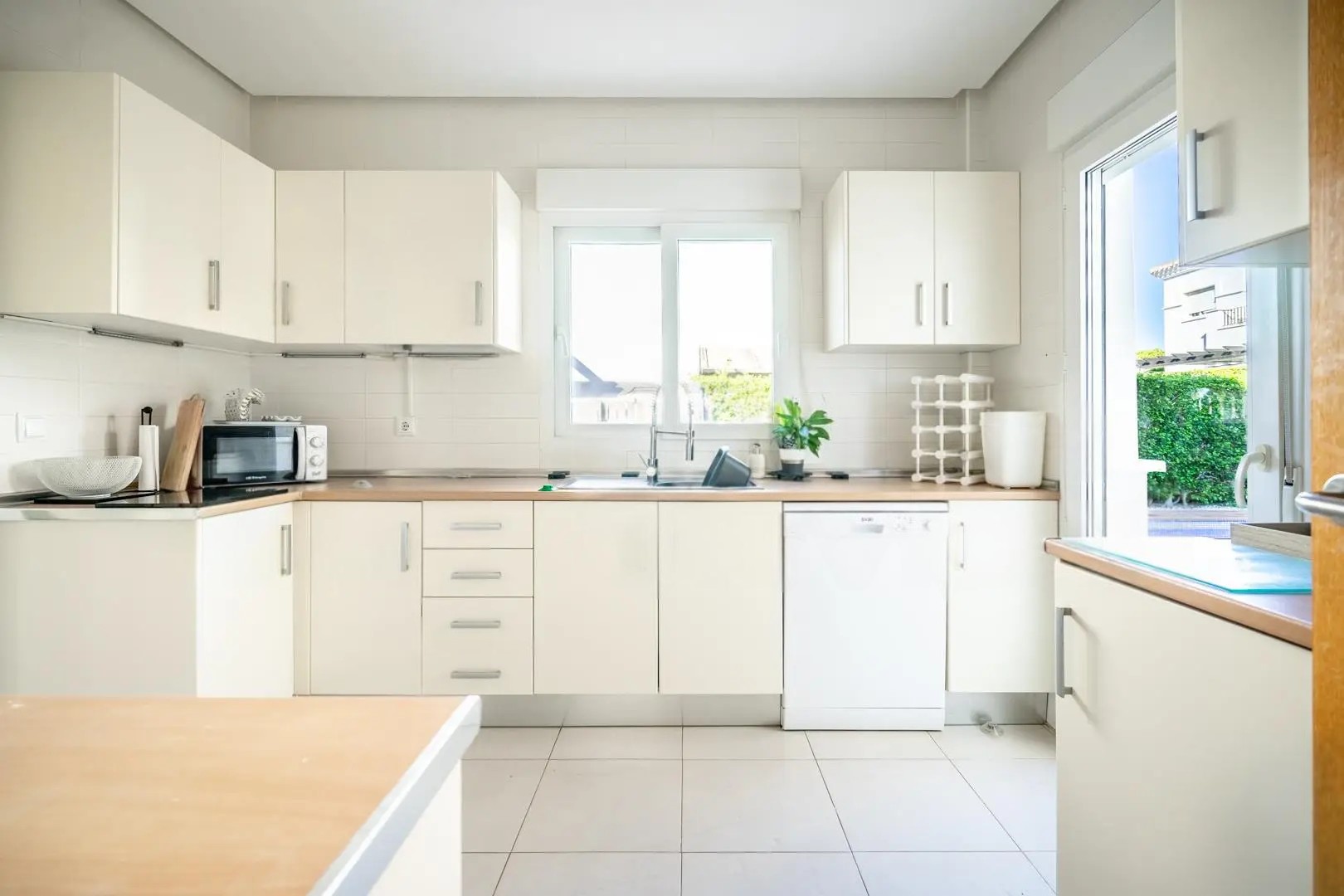 3 Bed, 2 Bath, HouseFor Sale, La Torre Golf Resort, Murcia