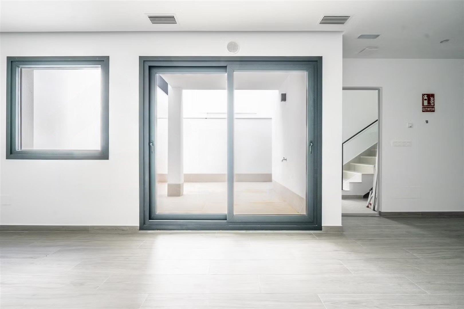 3 Bed, 3 Bath, HouseFor Sale, Santa Rosalia Lake And Life Resort, Murcia