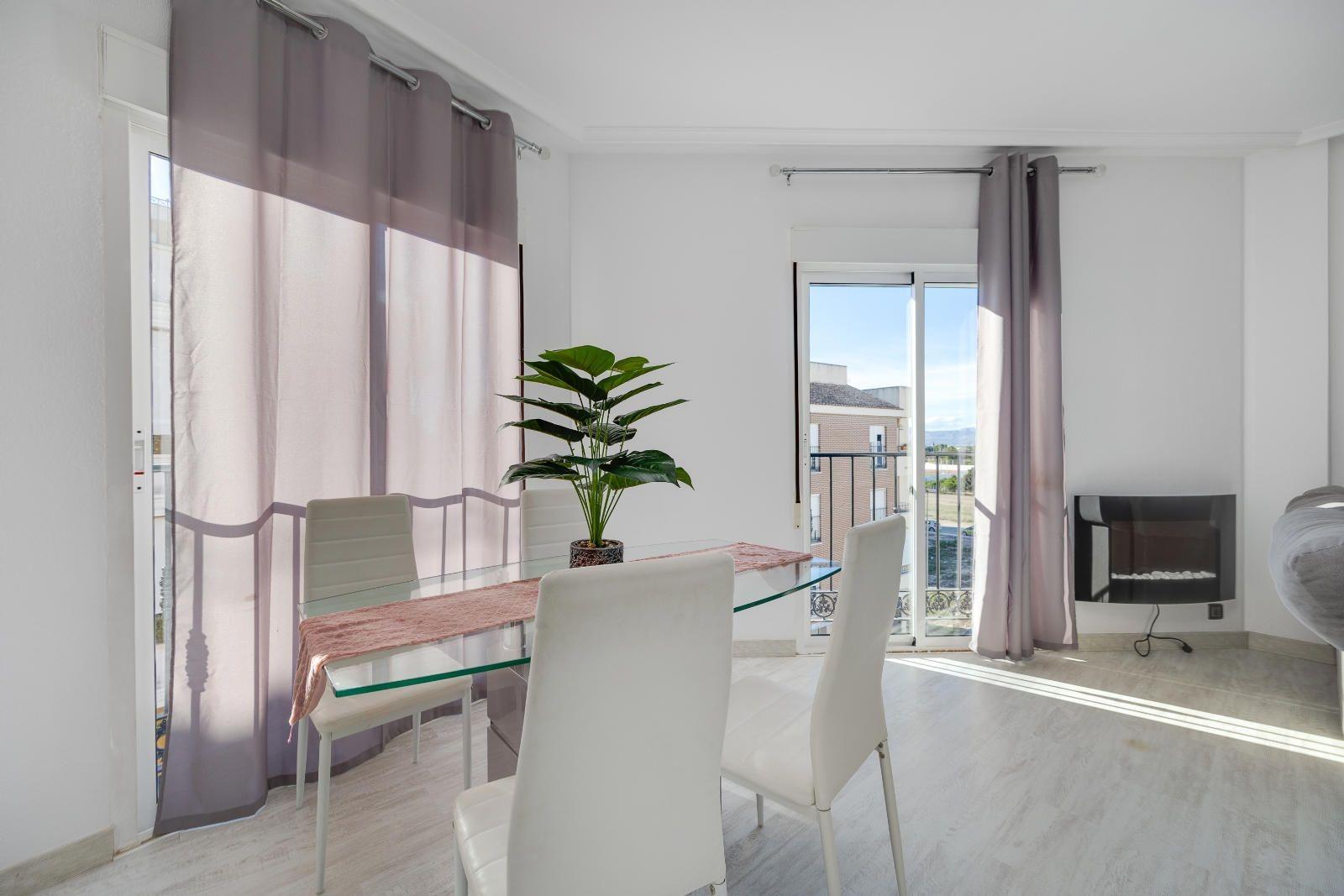 3 Bed, 2 Bath, ApartmentFor Sale, Almoradi, Alicante