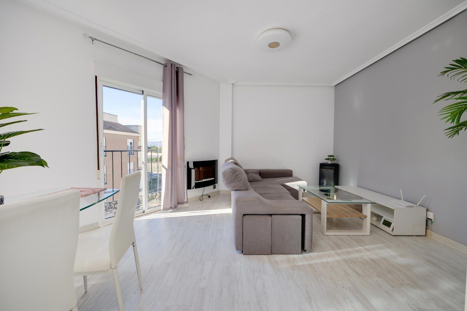 3 Bed, 2 Bath, ApartmentFor Sale, Almoradi, Alicante