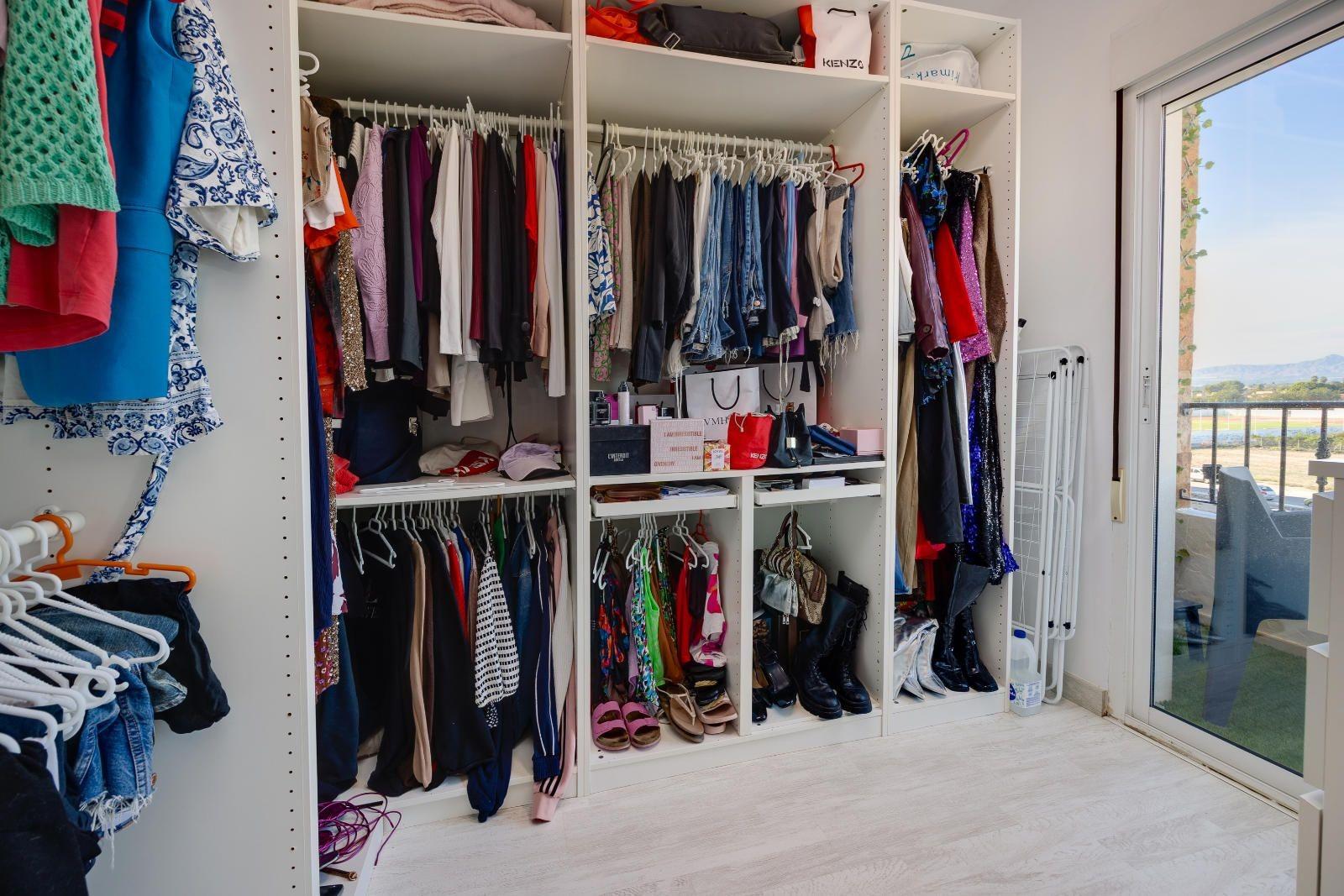 3 Bed, 2 Bath, ApartmentFor Sale, Almoradi, Alicante