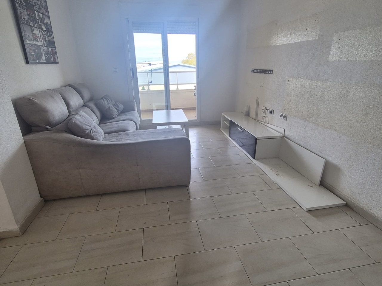 2 Bed, 1 Bath, ApartmentFor Sale, Torrevieja, Alicante