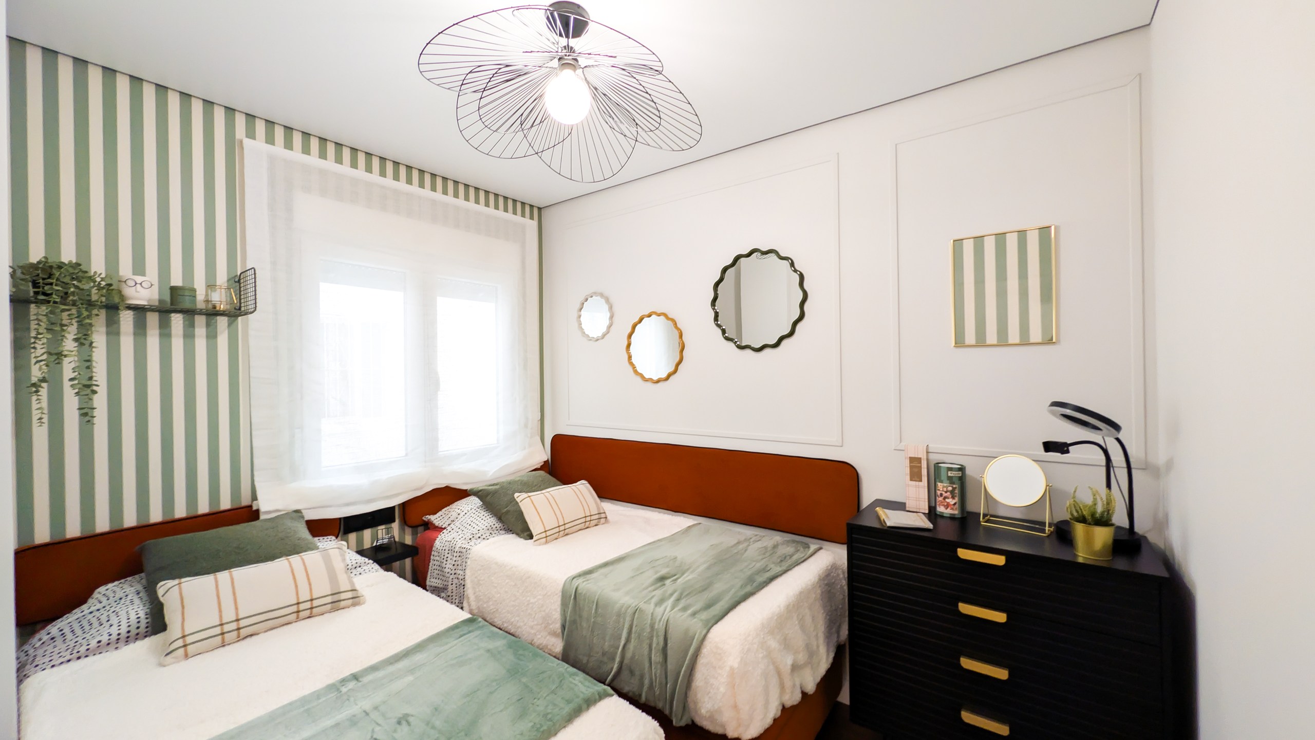 2 Bed, 1 Bath, ApartmentFor Sale, Torrevieja, Alicante