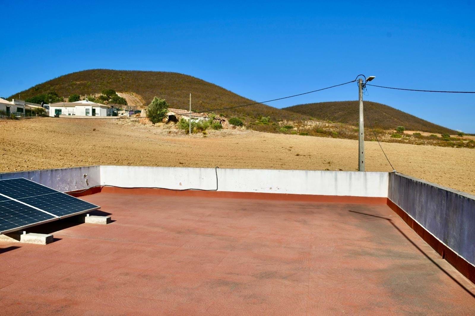 3 Bed, 1 Bath, HouseFor Sale, Portimao, Faro, 8500-132