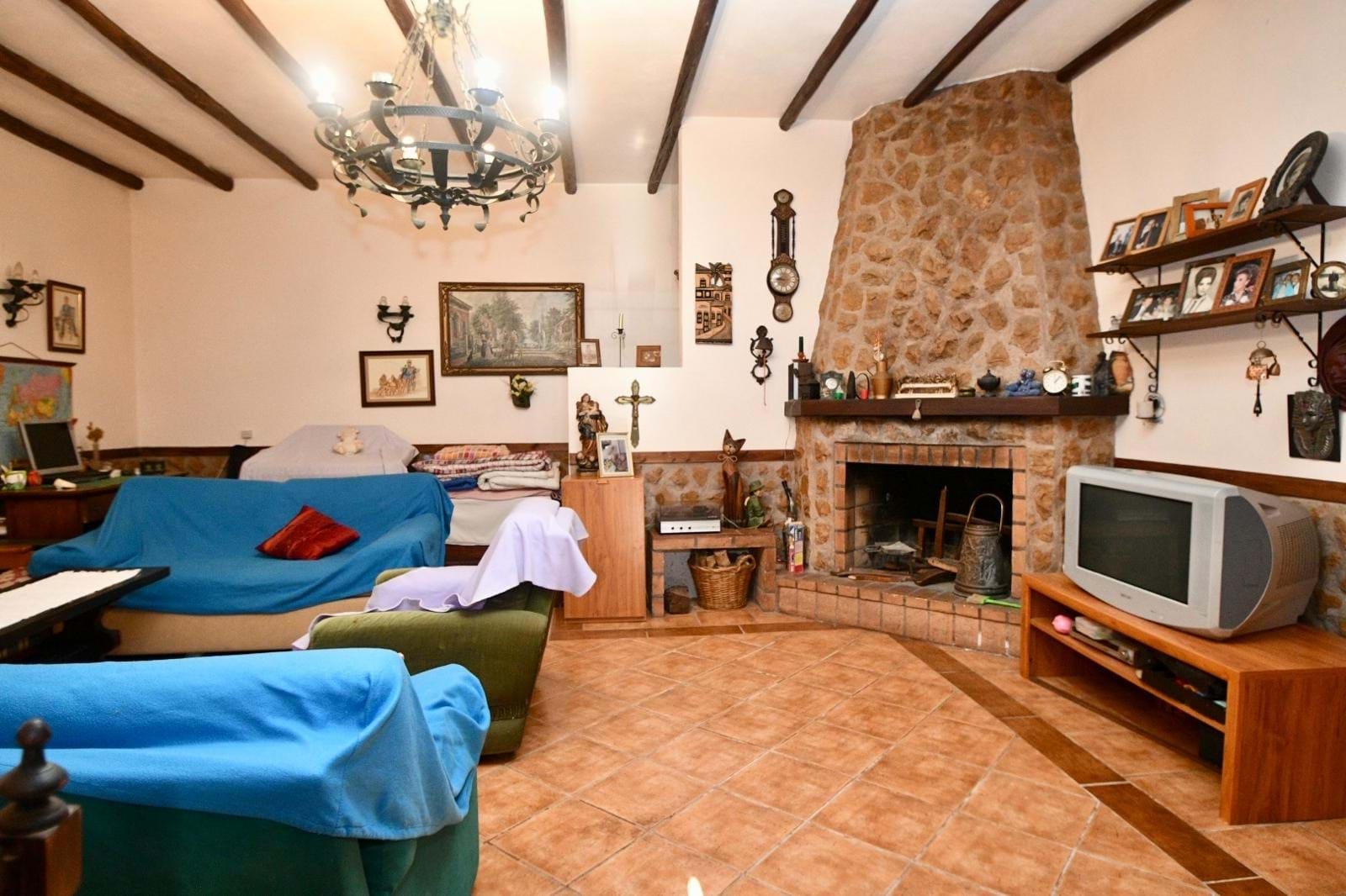 3 Bed, 1 Bath, HouseFor Sale, Portimao, Faro, 8500-132