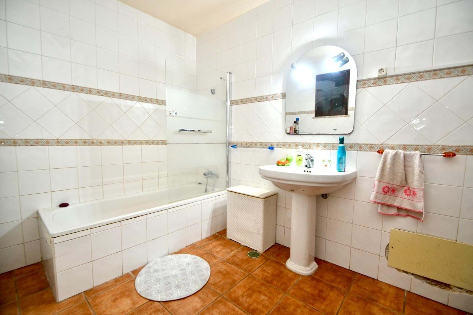 3 Bed, 1 Bath, HouseFor Sale, Portimao, Faro, 8500-132