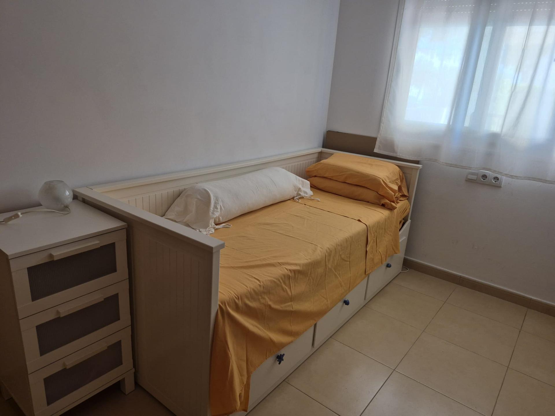 3 Bed, 1 Bath, ApartmentFor Sale, Alhama De Murcia, Murcia