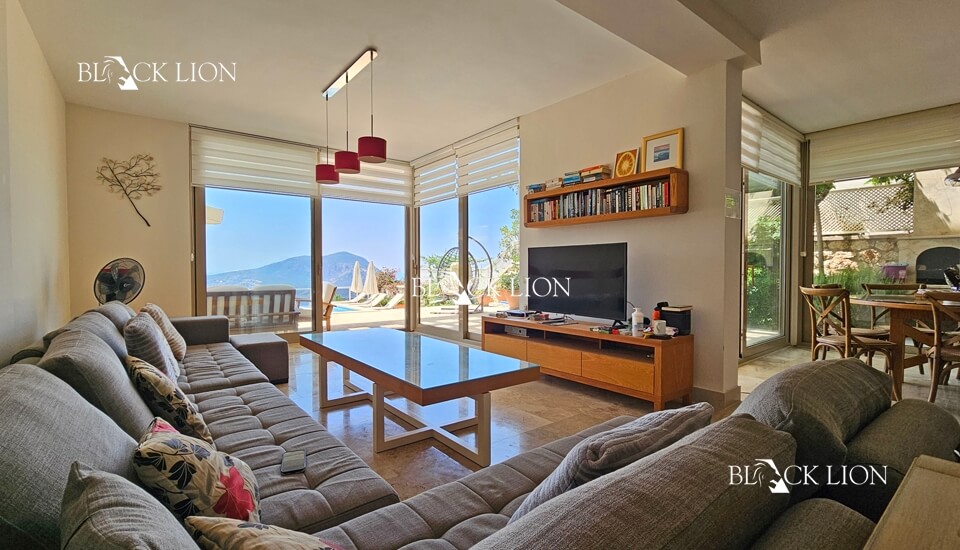 4 Bed, 4 Bath, ApartmentFor Sale, Ortaalan, Kalkan, Antalya