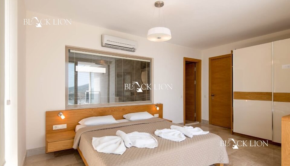 4 Bed, 4 Bath, ApartmentFor Sale, Ortaalan, Kalkan, Antalya