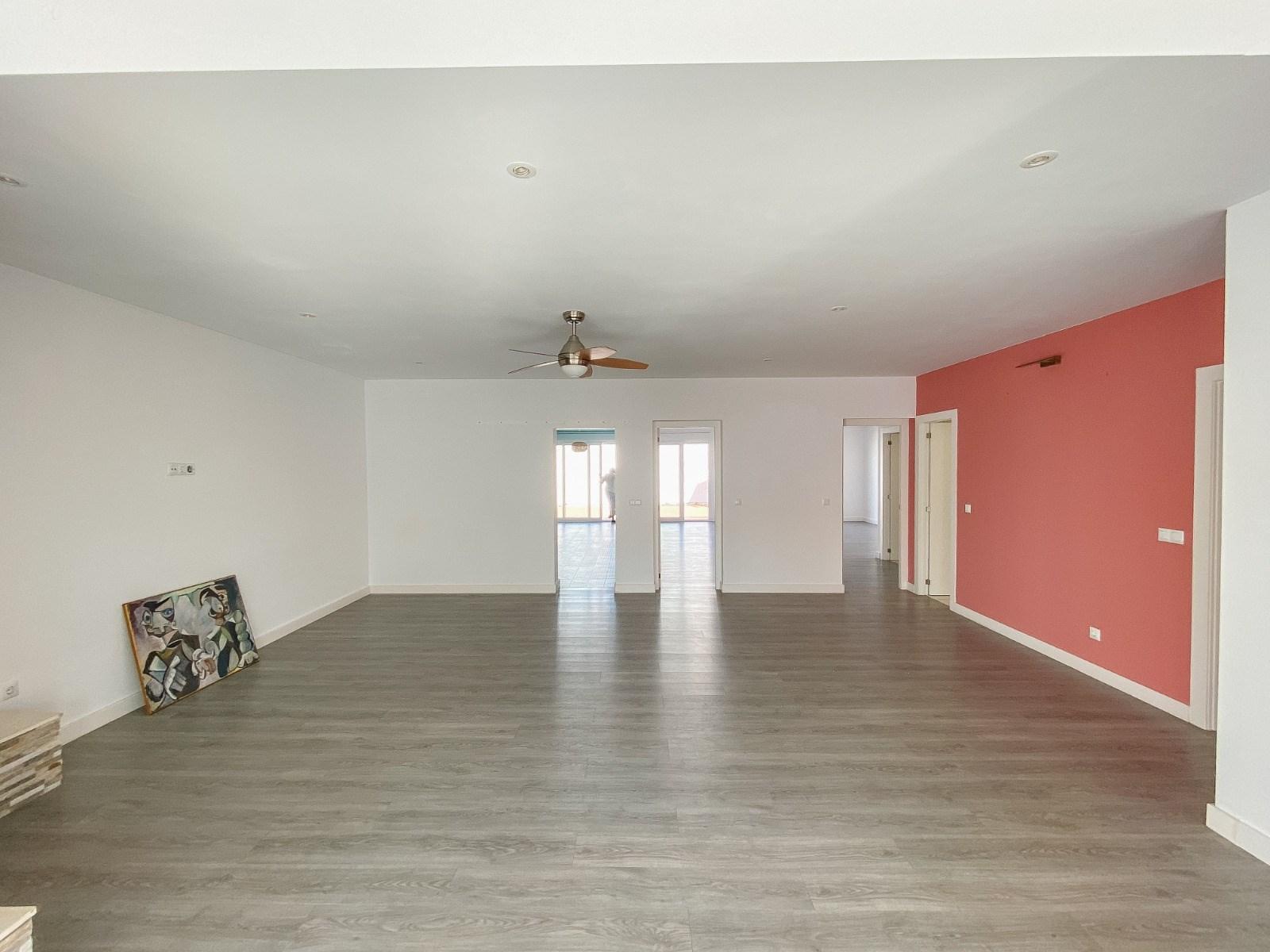 3 Bed, 2 Bath, HouseFor Sale, Torrevieja, Alicante