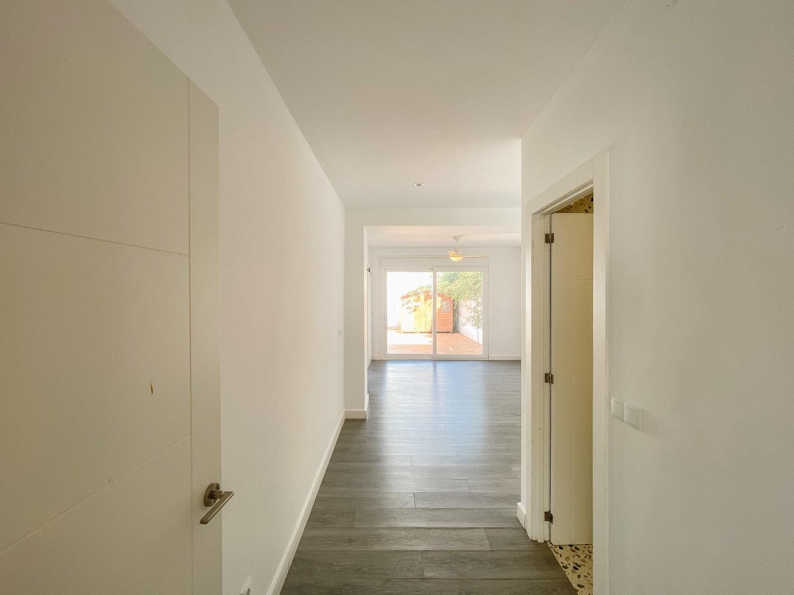 3 Bed, 2 Bath, HouseFor Sale, Torrevieja, Alicante