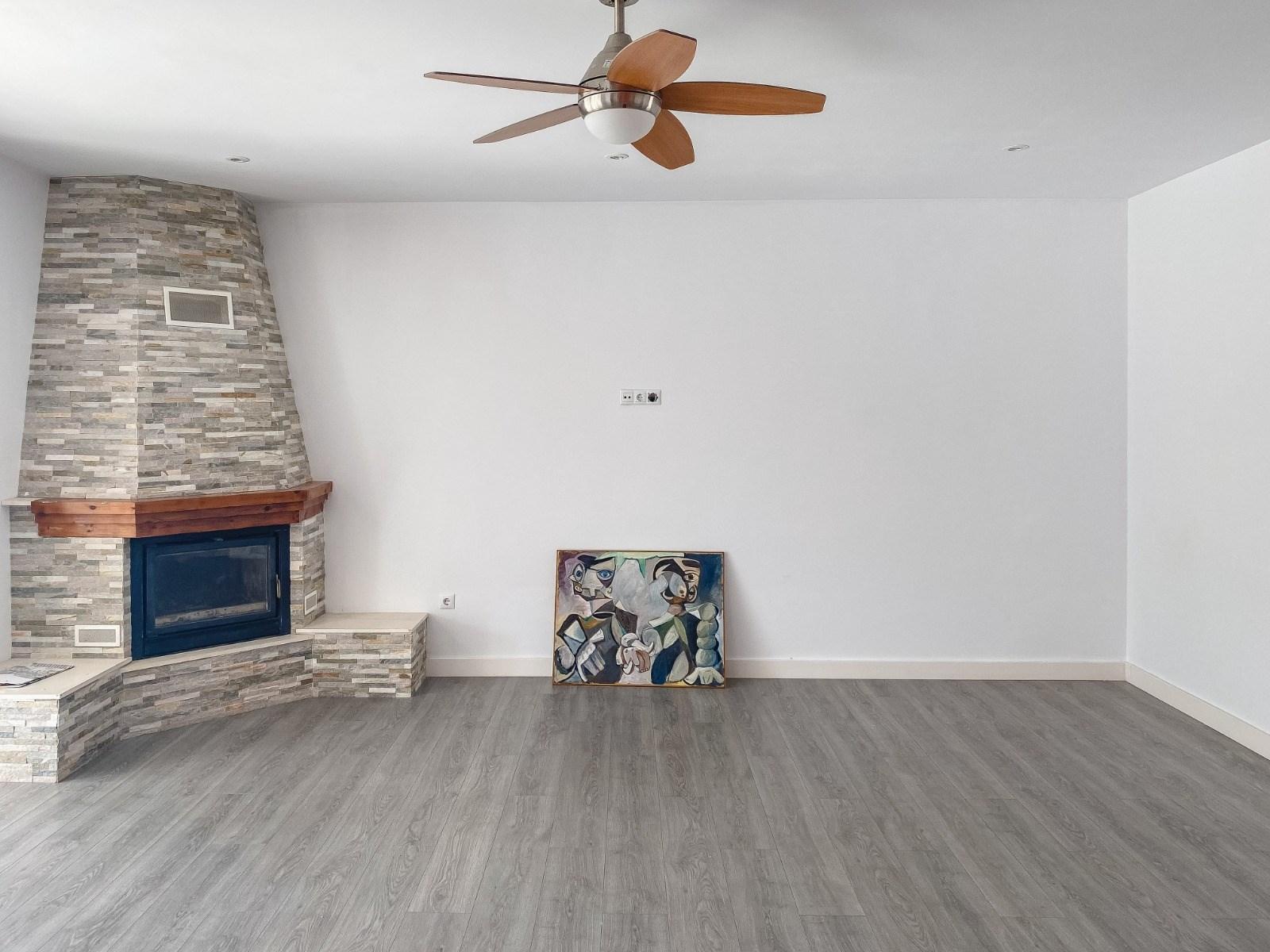 3 Bed, 2 Bath, HouseFor Sale, Torrevieja, Alicante