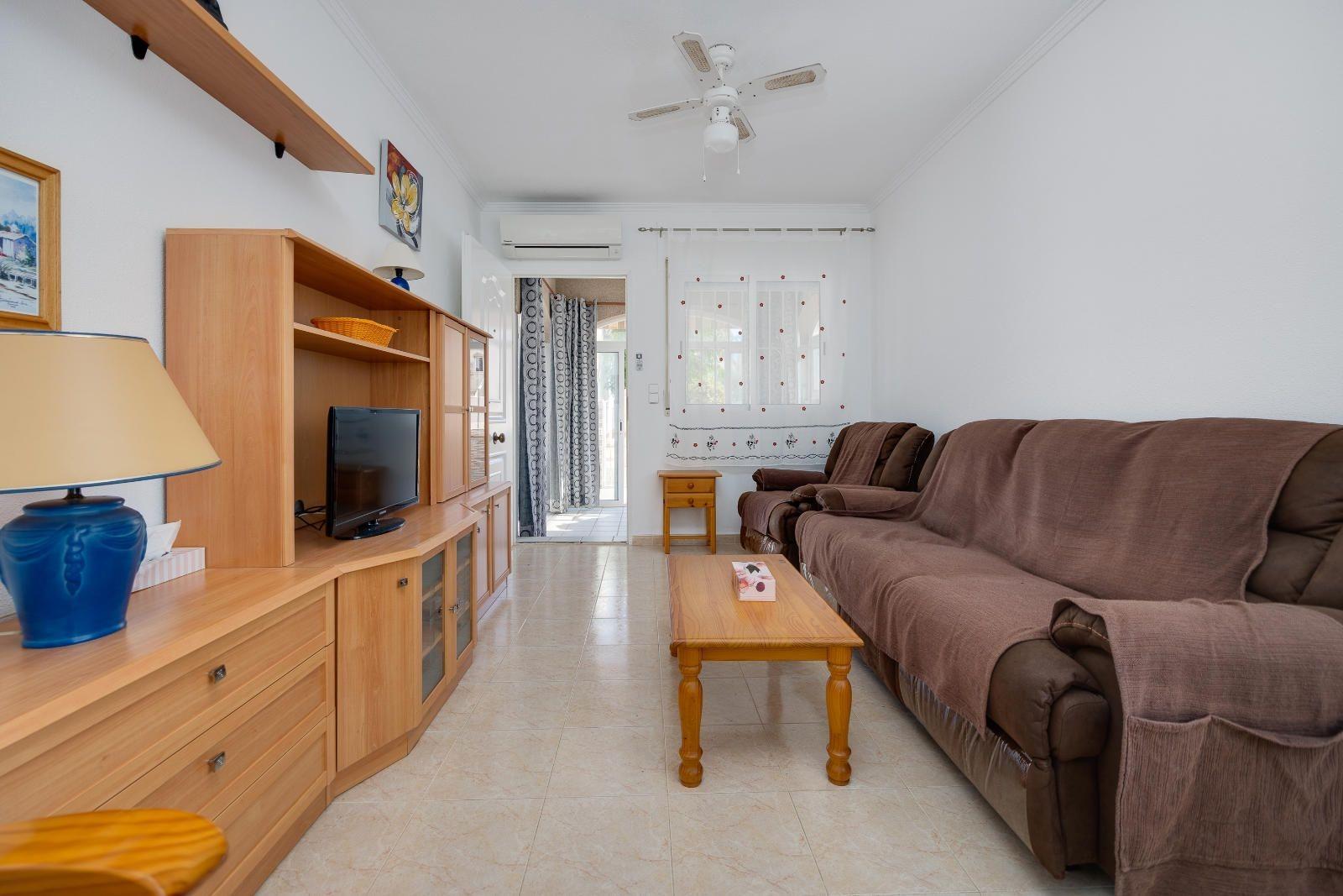 2 Bed, 1 Bath, HouseFor Sale, Torrevieja, Alicante