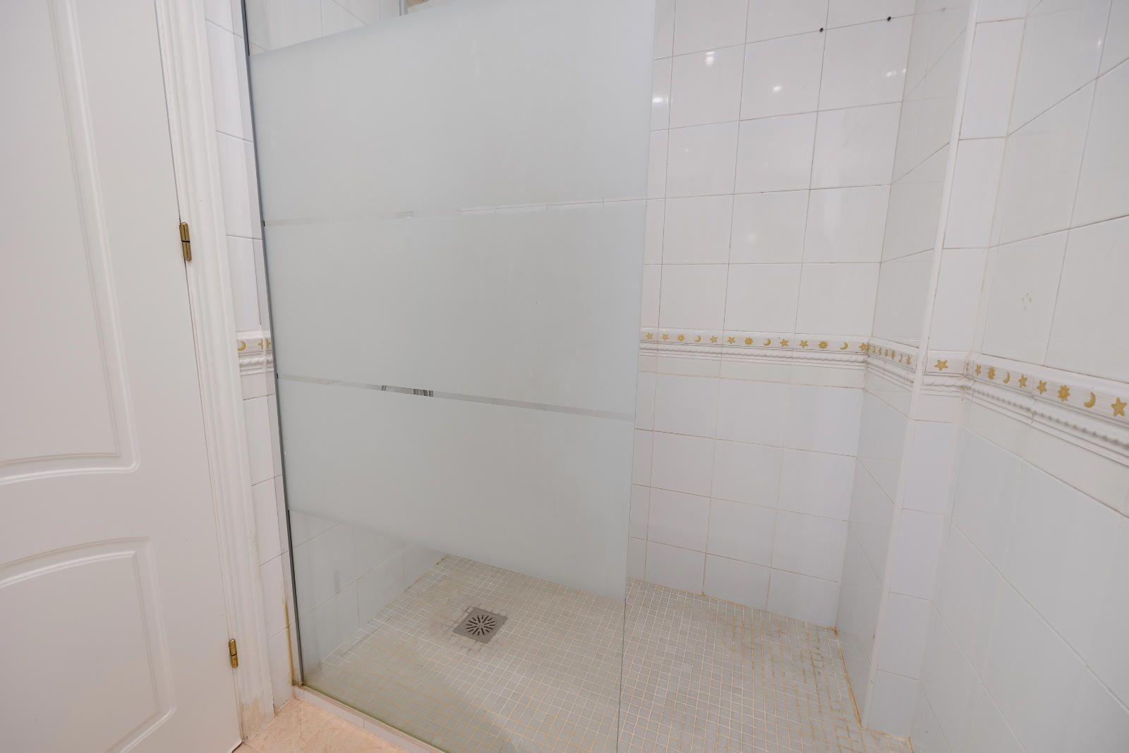 2 Bed, 1 Bath, HouseFor Sale, Torrevieja, Alicante