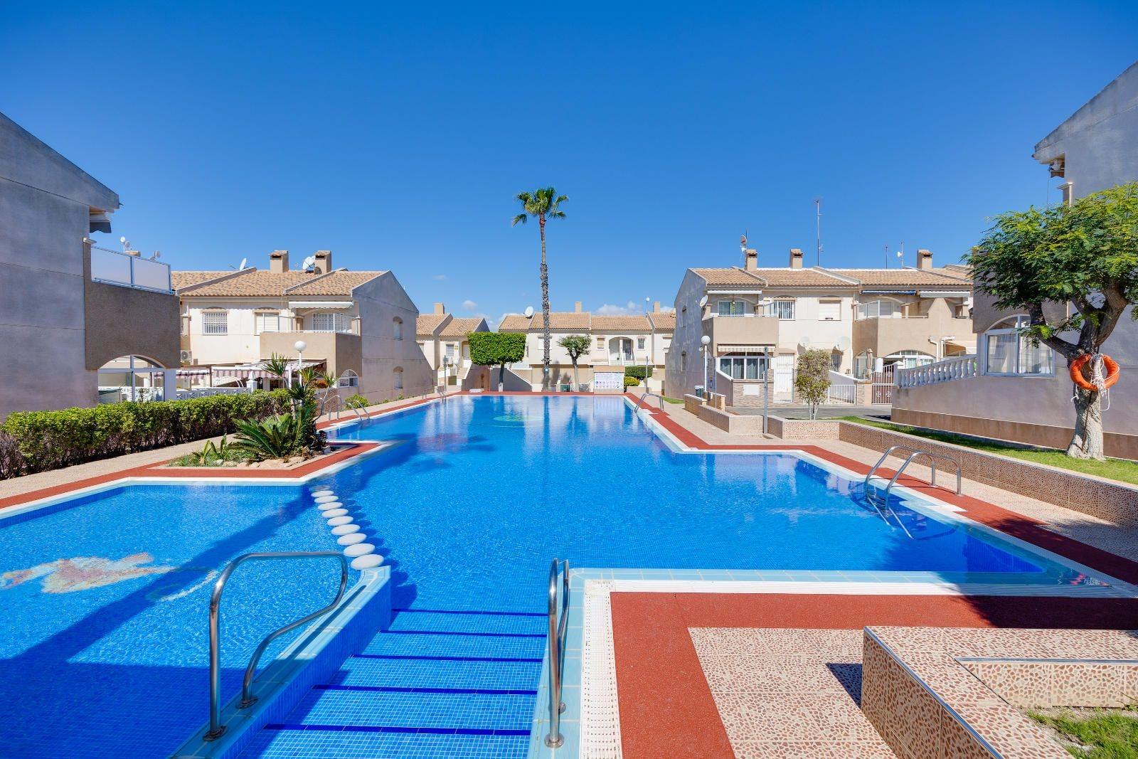 2 Bed, 1 Bath, HouseFor Sale, Torrevieja, Alicante