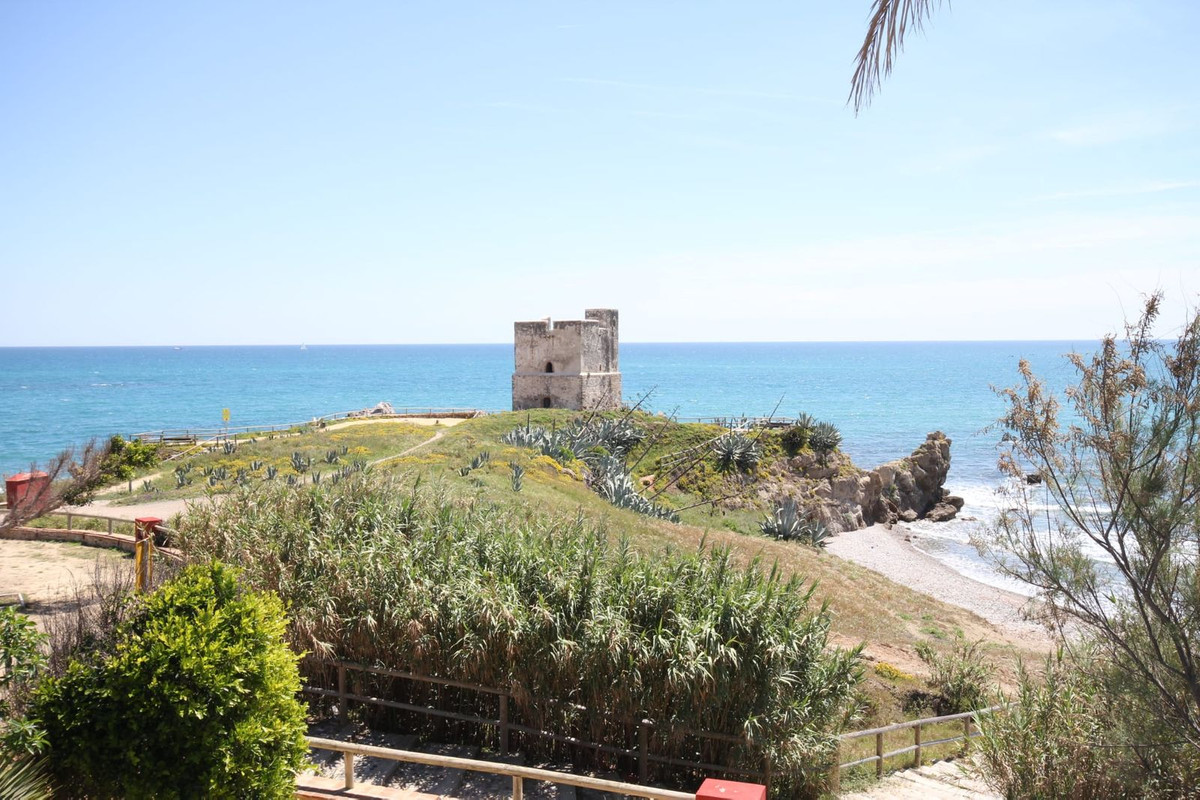 3 Bed, 3 Bath, HouseFor Sale, Casares Playa, Malaga
