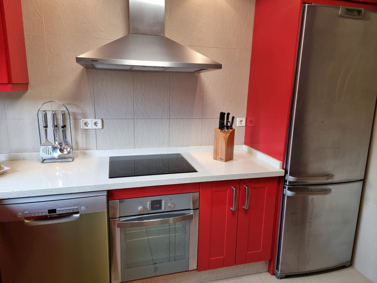 3 Bed, 2 Bath, HouseFor Sale, La Duquesa, Malaga