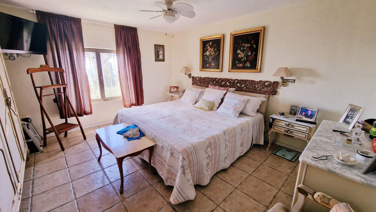 4 Bed, 3 Bath, HouseFor Sale, San Diego, Cadiz