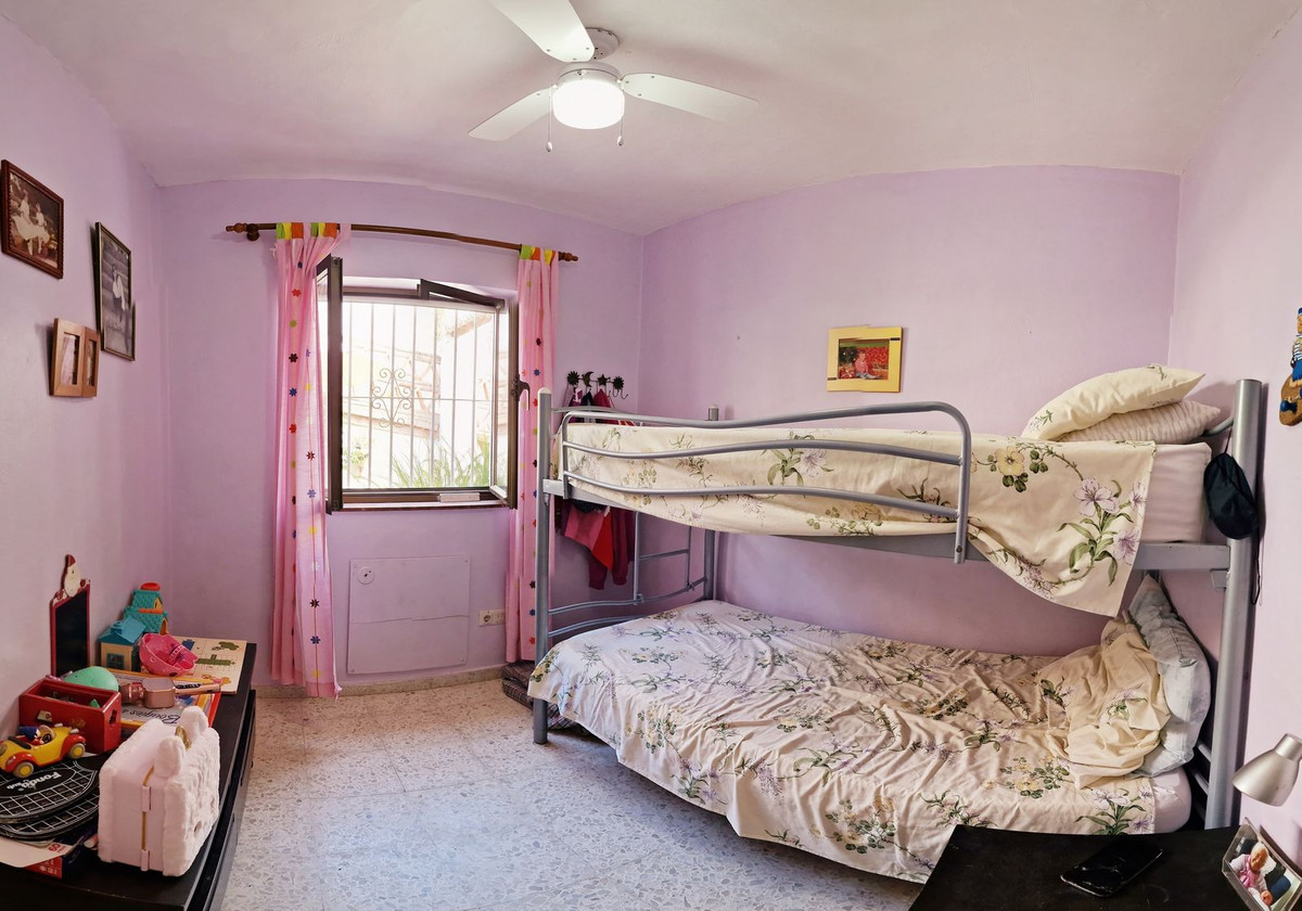 4 Bed, 3 Bath, HouseFor Sale, San Diego, Cadiz