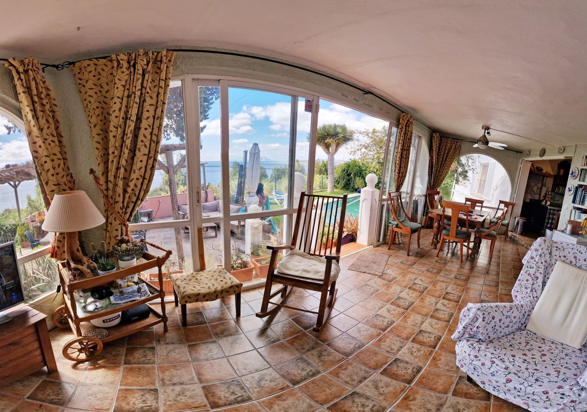 4 Bed, 3 Bath, HouseFor Sale, San Diego, Cadiz