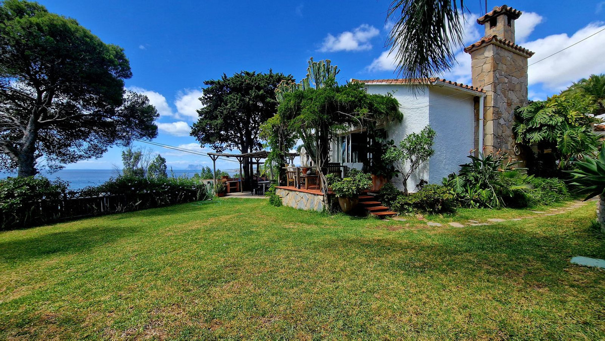 4 Bed, 3 Bath, HouseFor Sale, San Diego, Cadiz