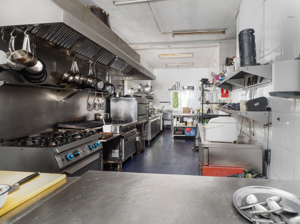 Commercial Property, For Sale