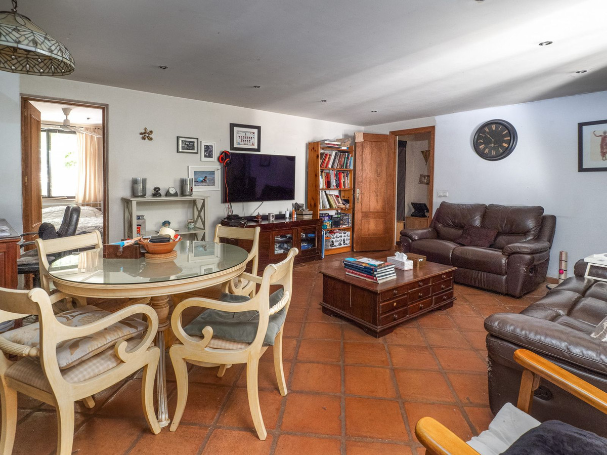 Commercial Property, For Sale