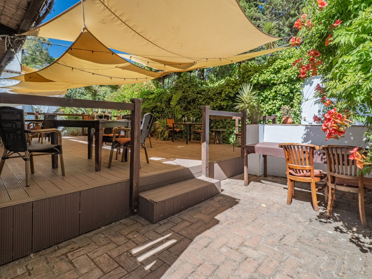 Commercial Property, For Sale