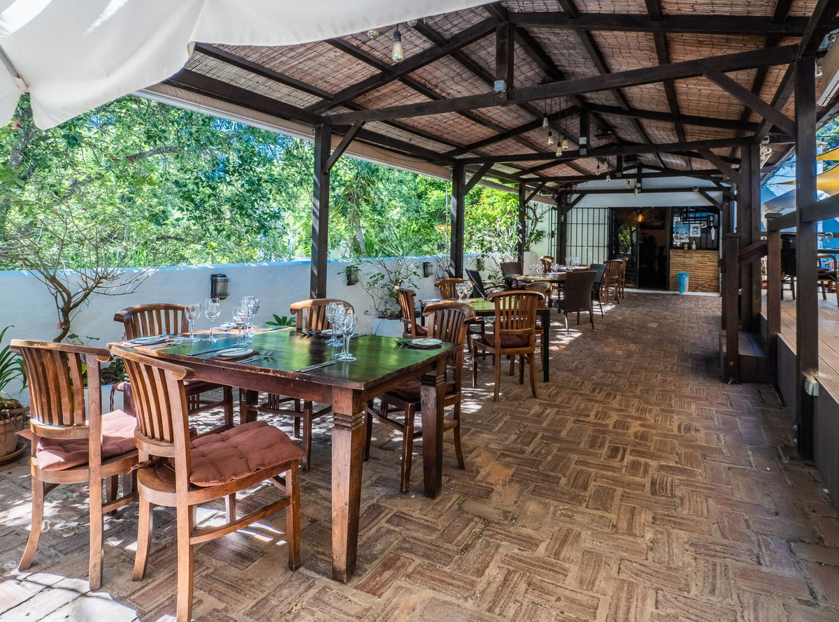 Commercial Property, For Sale