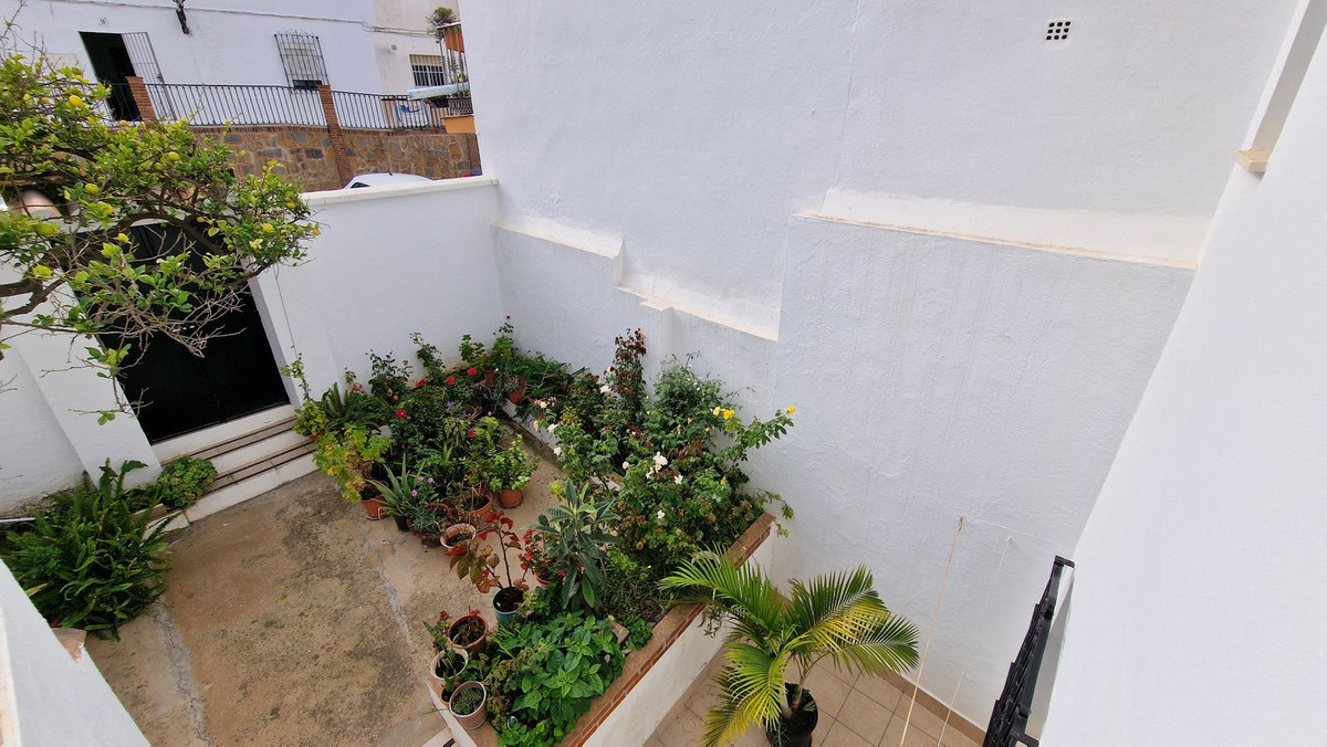 3 Bed, 2 Bath, HouseFor Sale, Manilva, Malaga