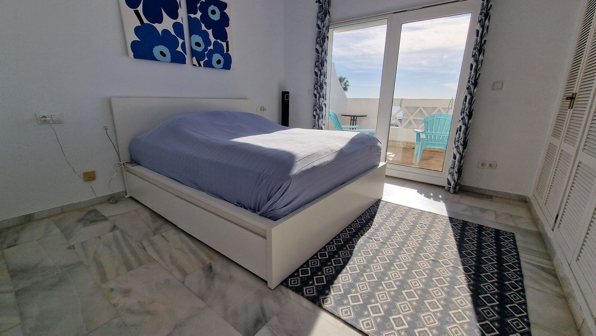 3 Bed, 3 Bath, HouseFor Sale, La Duquesa, Malaga