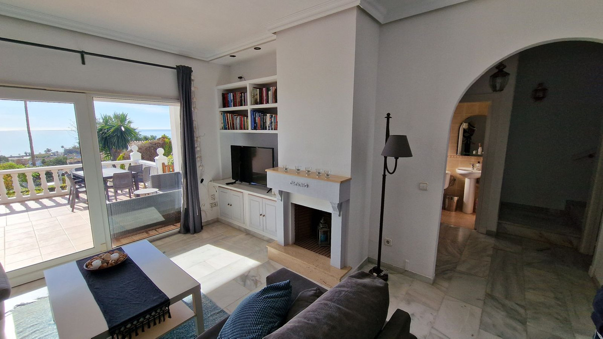 3 Bed, 3 Bath, HouseFor Sale, La Duquesa, Malaga