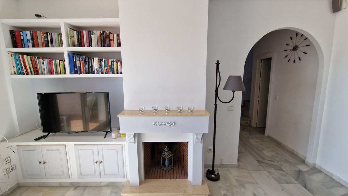 3 Bed, 3 Bath, HouseFor Sale, La Duquesa, Malaga