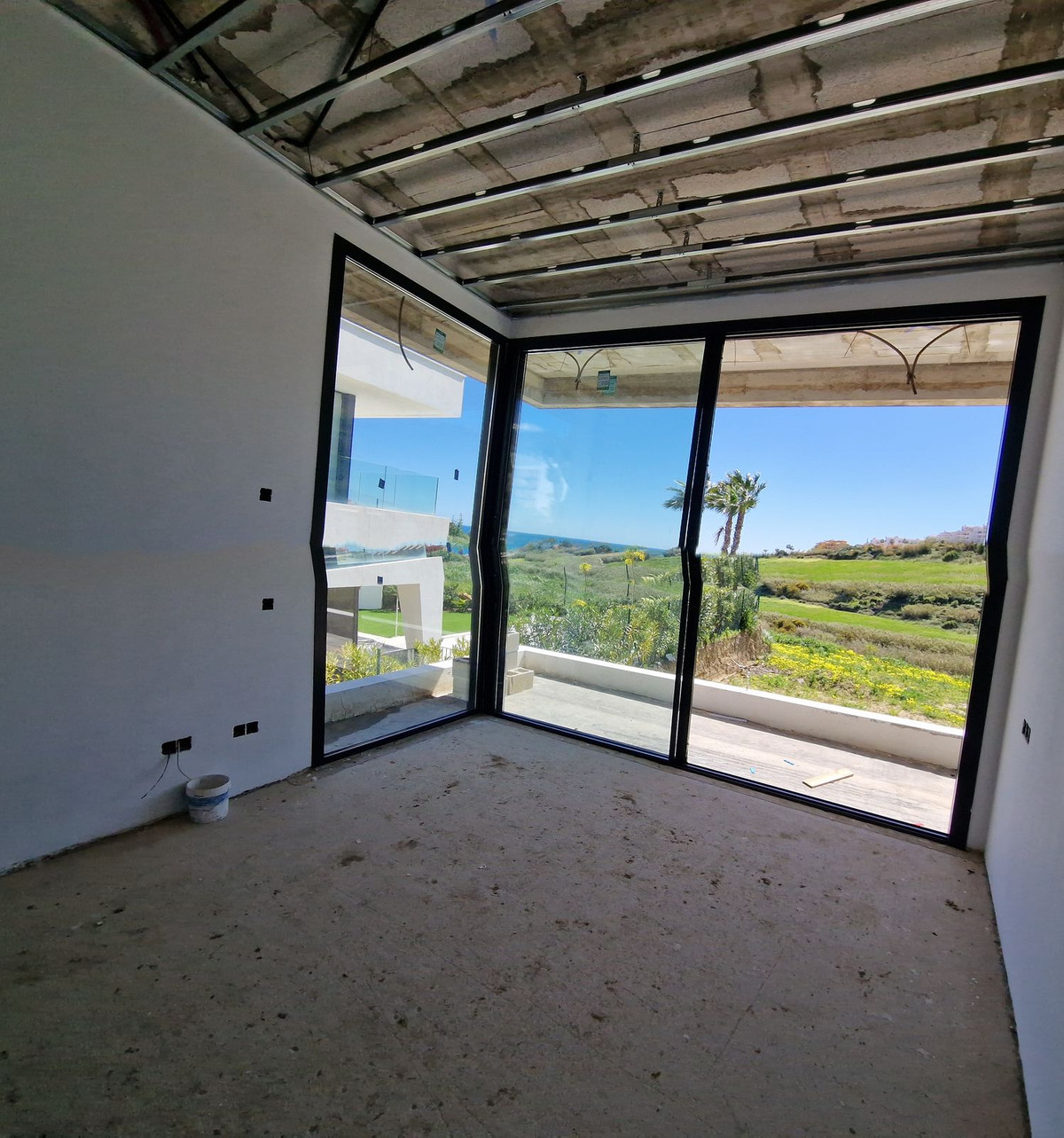 4 Bed, 3 Bath, HouseFor Sale, La Duquesa, Malaga