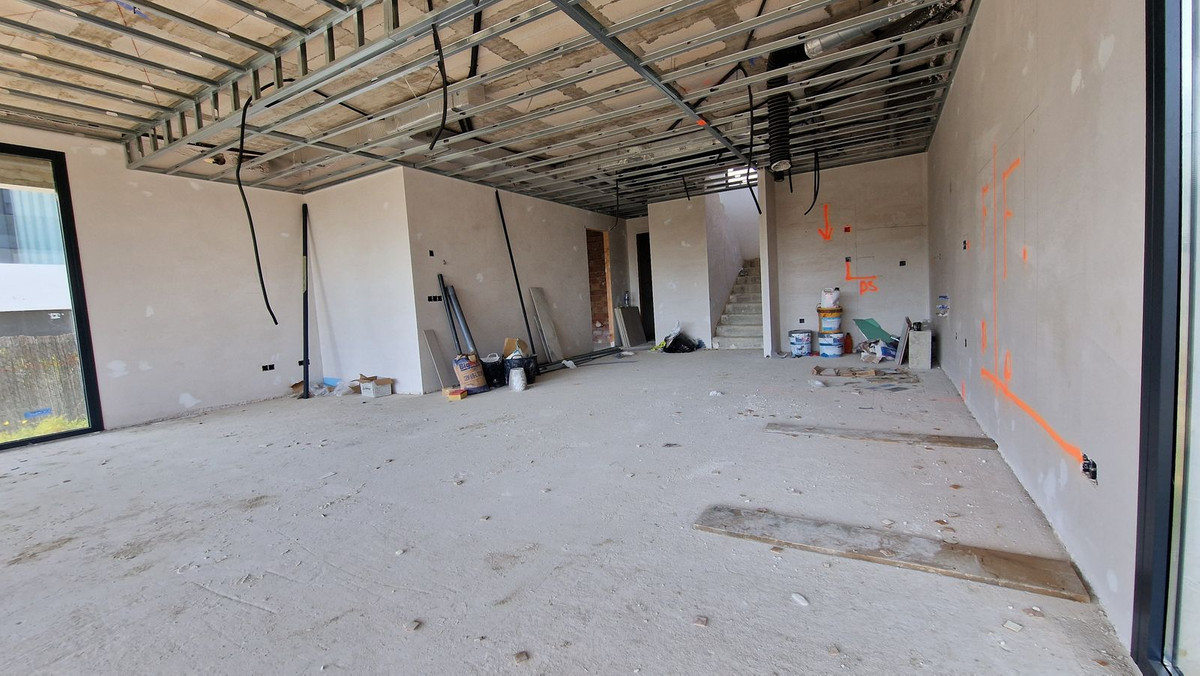 4 Bed, 3 Bath, HouseFor Sale, La Duquesa, Malaga