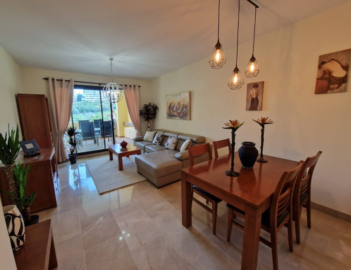 2 Bed, 2 Bath, ApartmentFor Sale, La Duquesa, Malaga