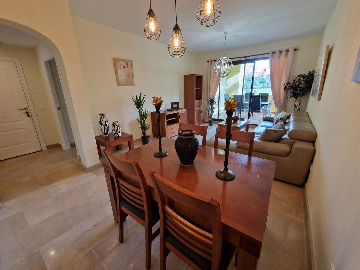 2 Bed, 2 Bath, ApartmentFor Sale, La Duquesa, Malaga