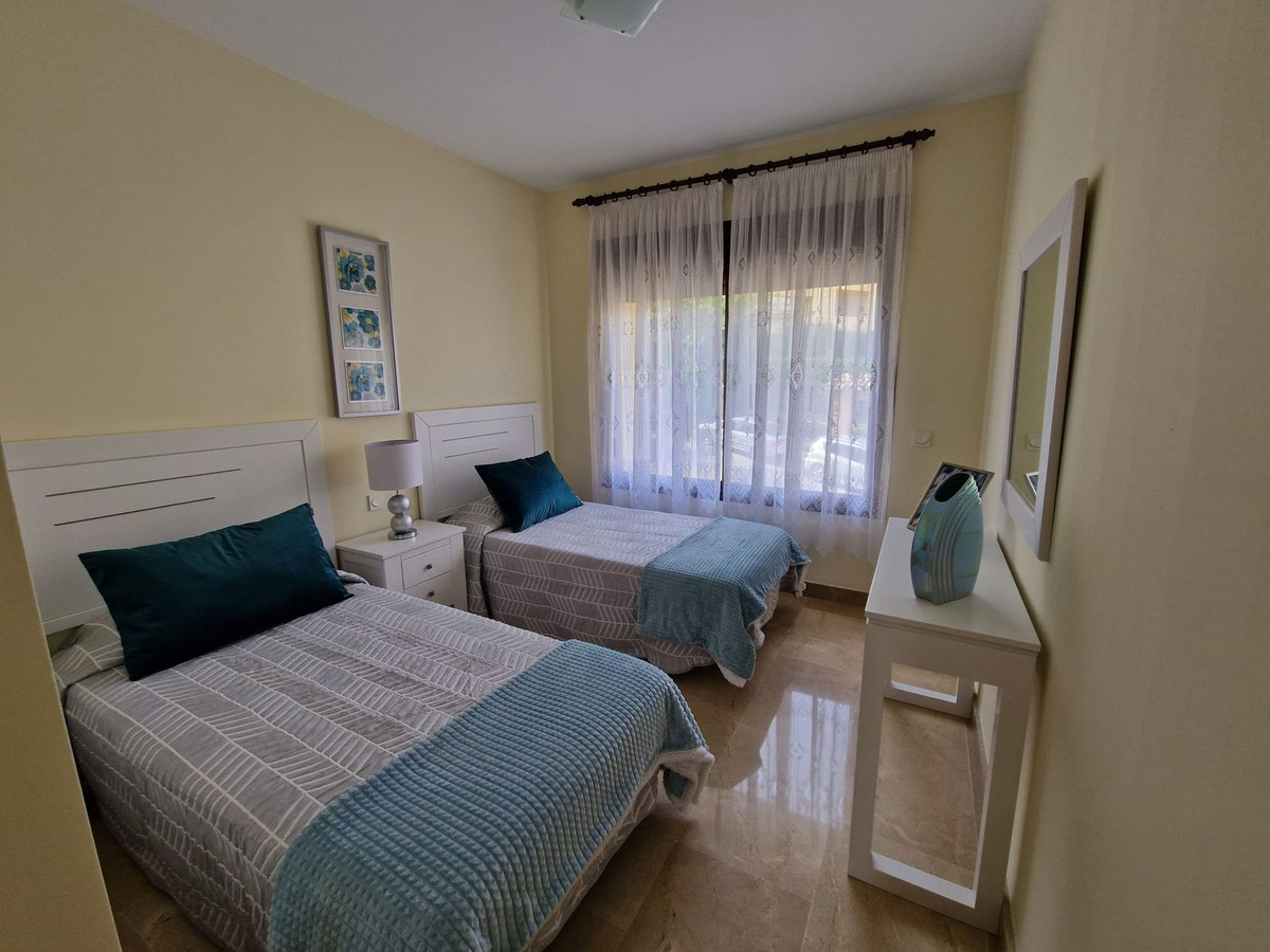 2 Bed, 2 Bath, ApartmentFor Sale, La Duquesa, Malaga
