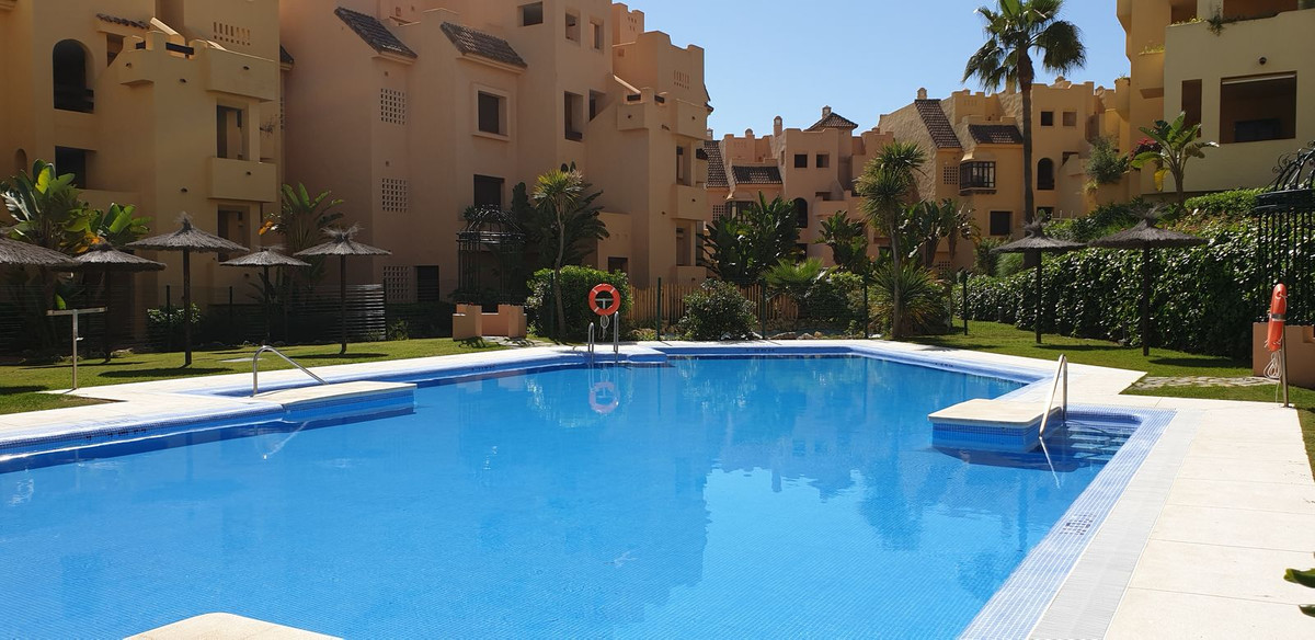 2 Bed, 2 Bath, ApartmentFor Sale, La Duquesa, Malaga
