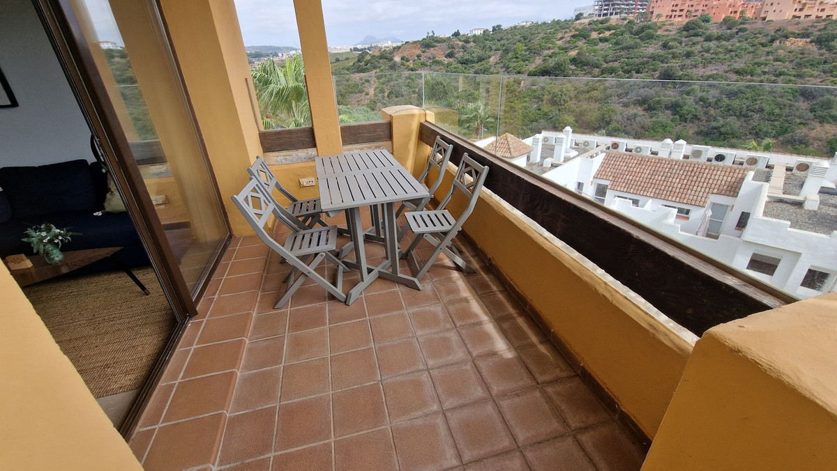 2 Bed, 2 Bath, ApartmentFor Sale, La Duquesa, Malaga