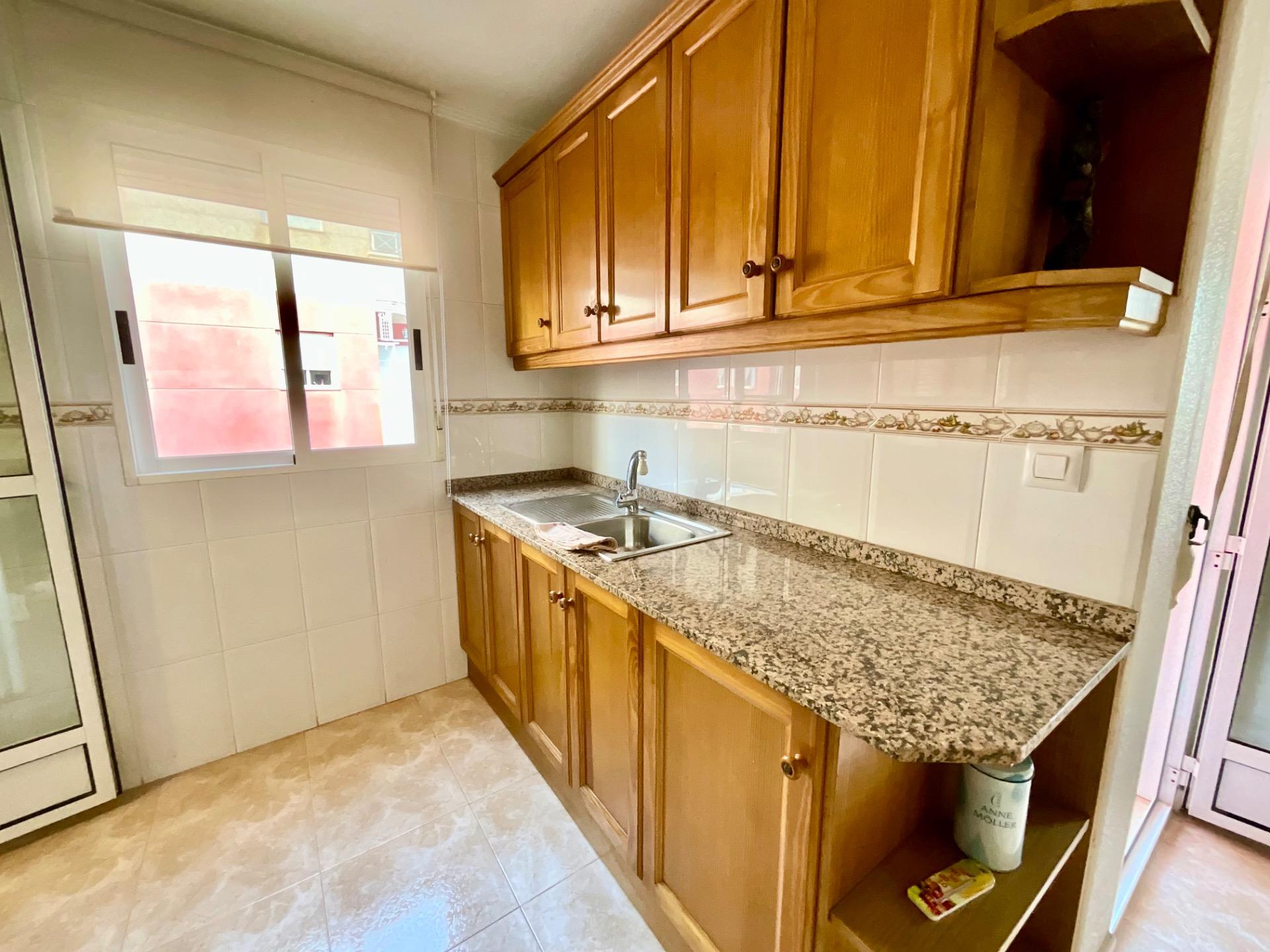 2 Bed, 1 Bath, ApartmentFor Sale, Torrevieja, Alicante