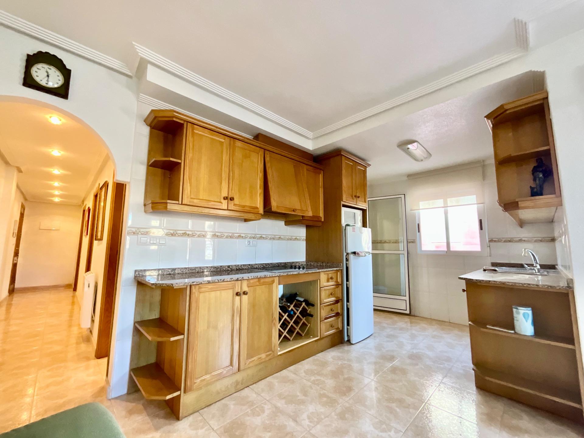 2 Bed, 1 Bath, ApartmentFor Sale, Torrevieja, Alicante