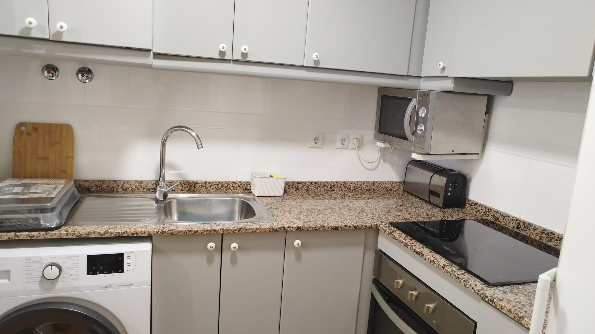 2 Bed, 1 Bath, ApartmentFor Sale, Torrevieja, Alicante