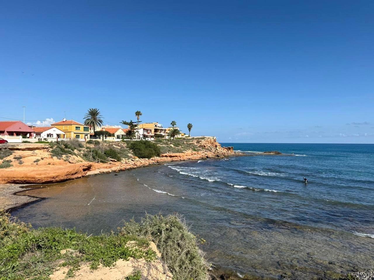 1 Bed, 1 Bath, HouseFor Sale, Torrevieja, Alicante