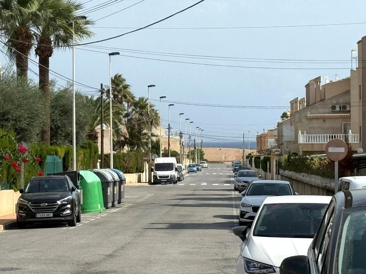 1 Bed, 1 Bath, HouseFor Sale, Torrevieja, Alicante