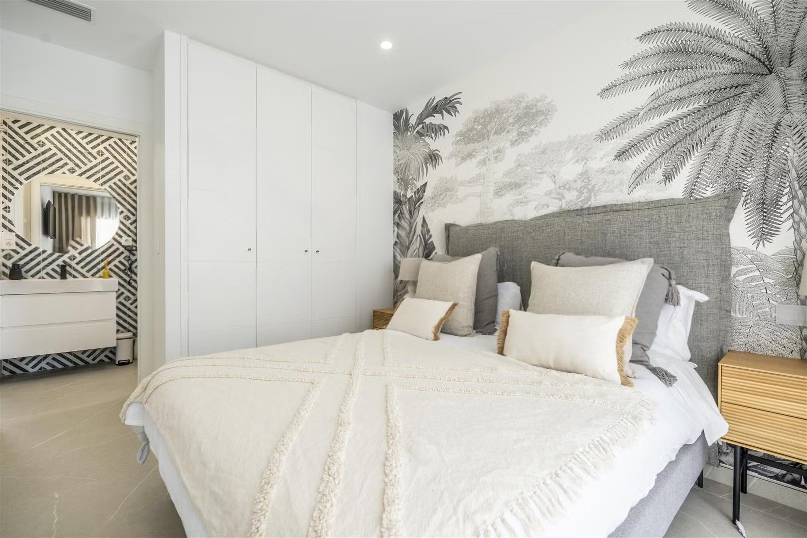 4 Bed, 4 Bath, HouseFor Sale, Santa Rosalia Lake And Life Resort, Murcia