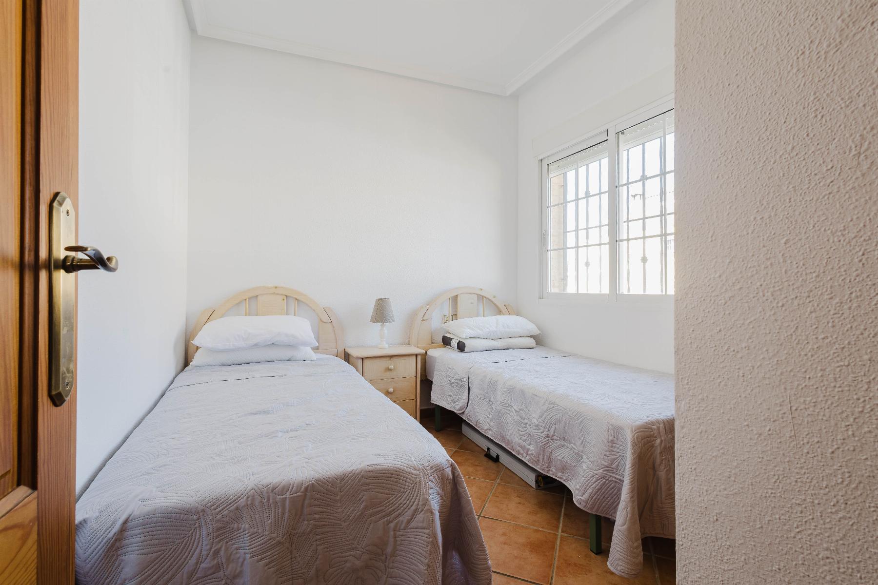 3 Bed, 2 Bath, HouseFor Sale, Algorfa, Alicante