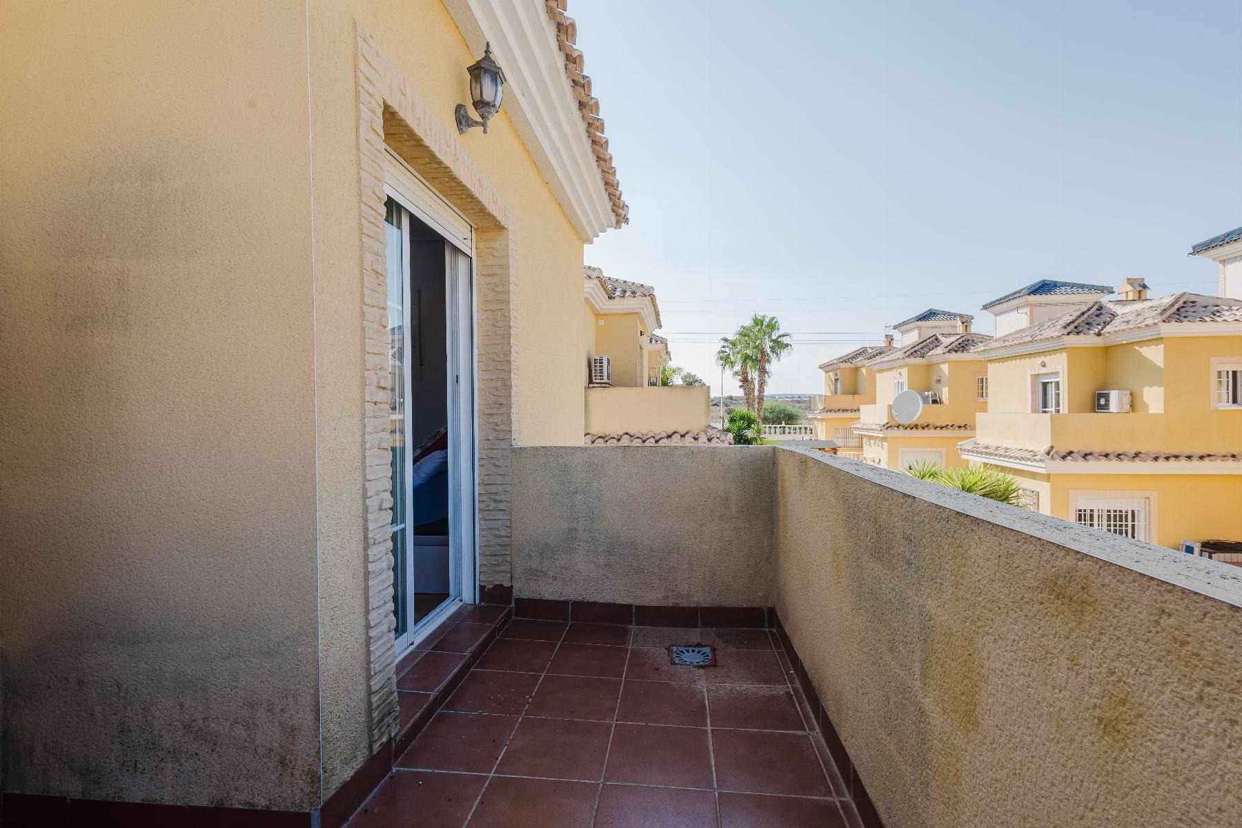 3 Bed, 2 Bath, HouseFor Sale, Algorfa, Alicante