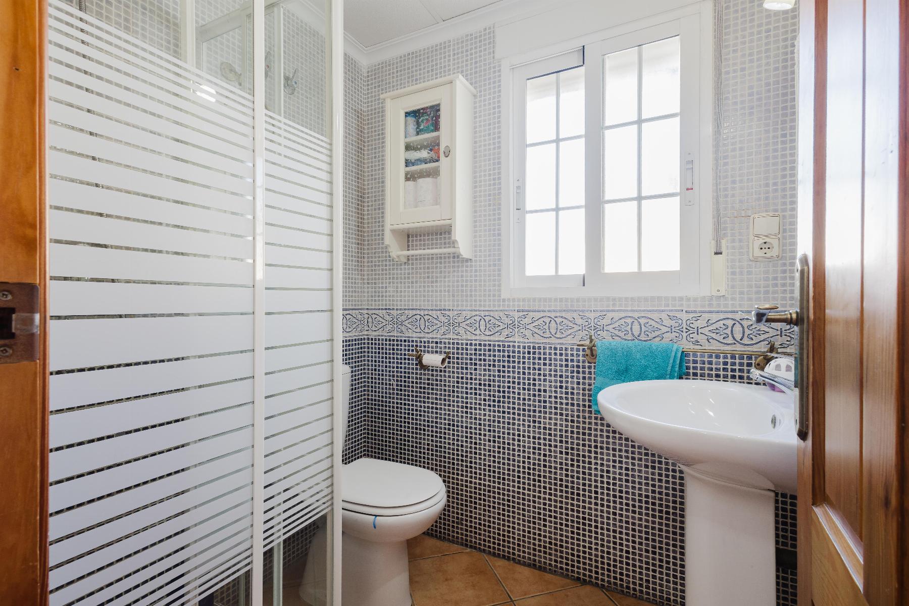 3 Bed, 2 Bath, HouseFor Sale, Algorfa, Alicante