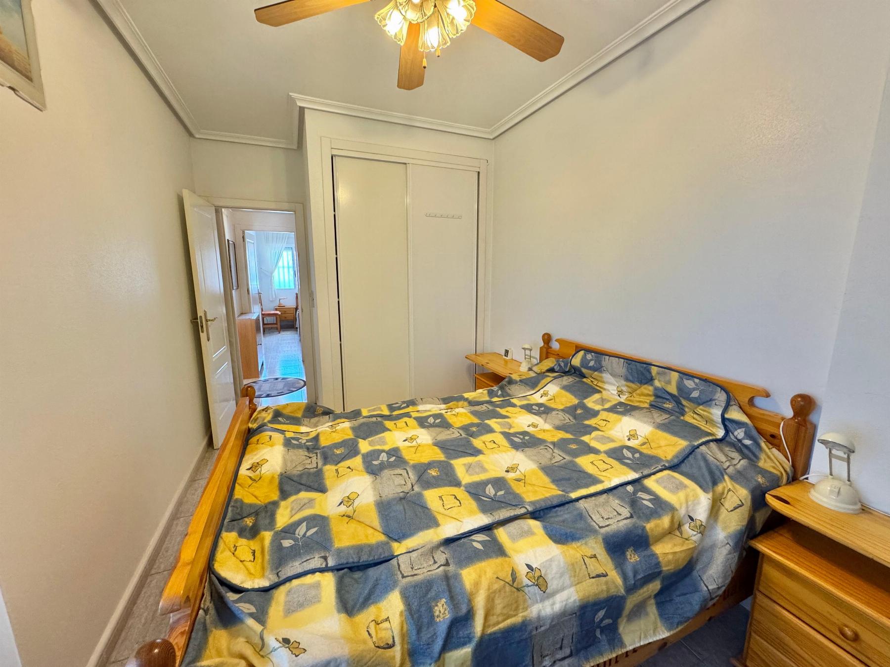 2 Bed, 1 Bath, ApartmentFor Sale, Almoradi, Alicante